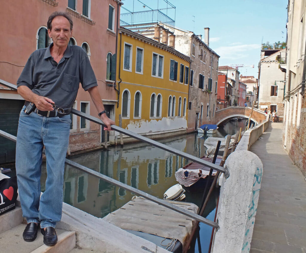 Lorenzo Silvestrini: Lorenzo at his birthplace in the Venetian quarter San Barnaba